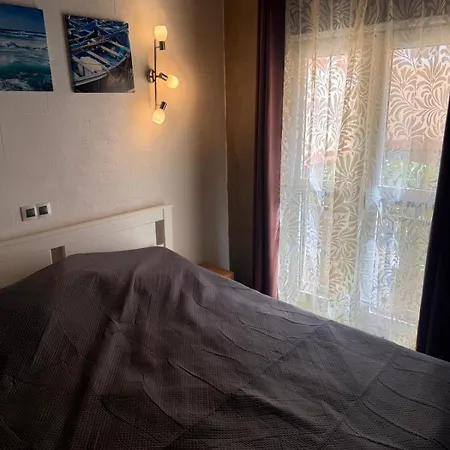 شقة Casa Crown Maisonette Mit 2 Schlafzimmern Und Poolblick