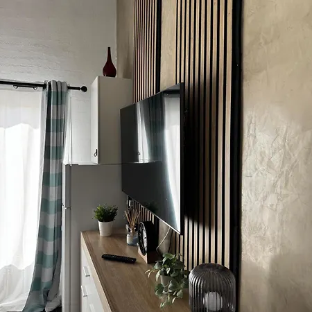 Casa Crown Maisonette Mit 2 Schlafzimmern Und Poolblick *